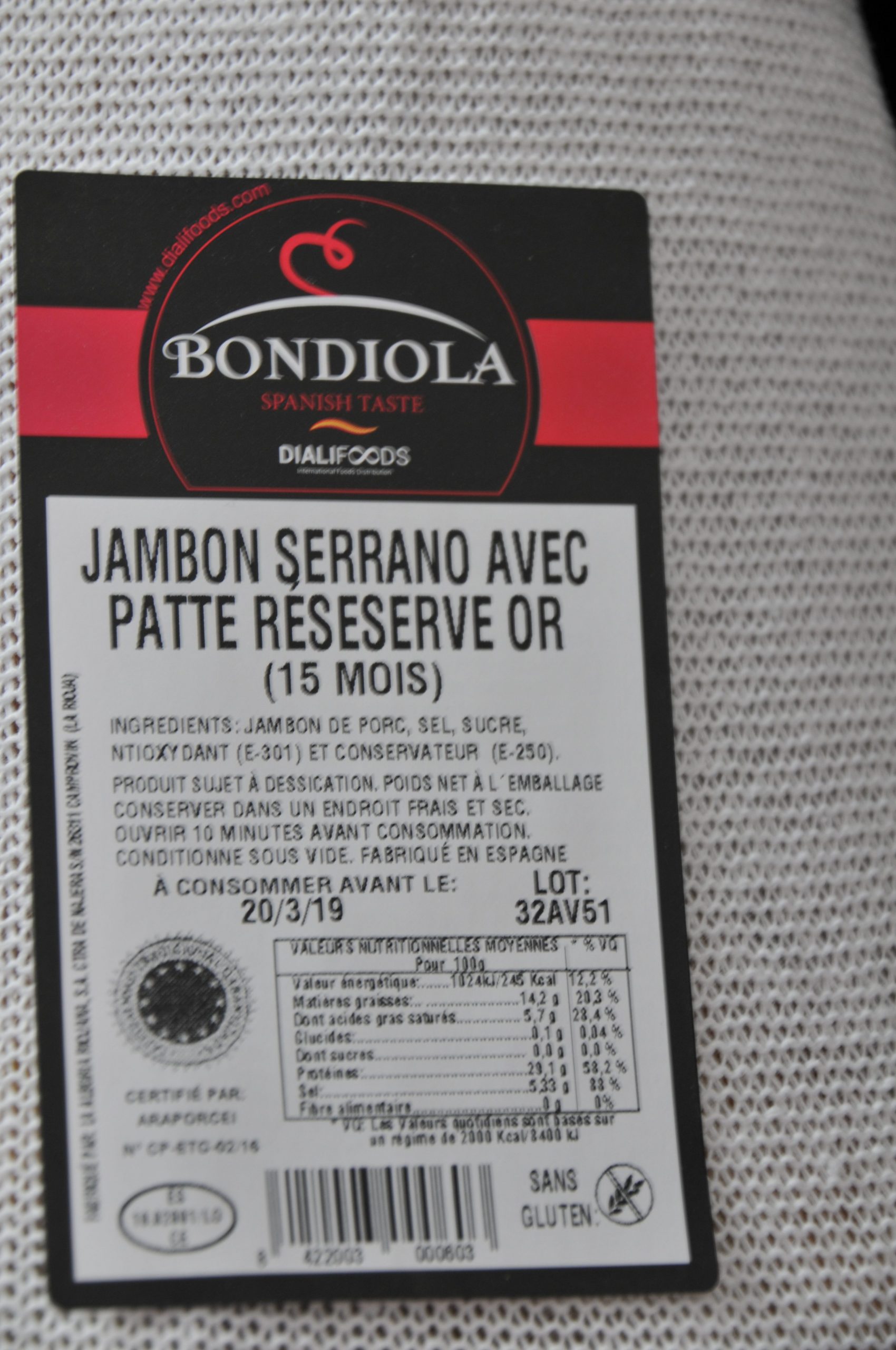 Jambon Serrano avec os sans patte +7 kg - Sac à jambon offert.